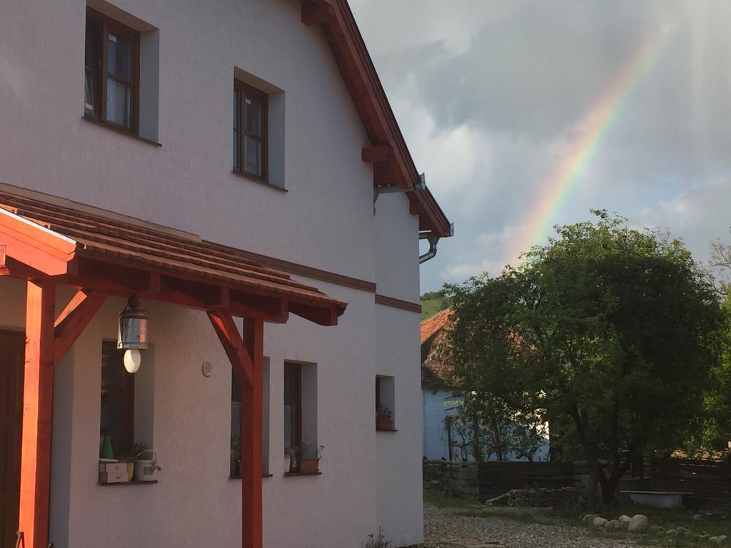 Pensiune Agroturistica Hanna Ocland Exterior photo